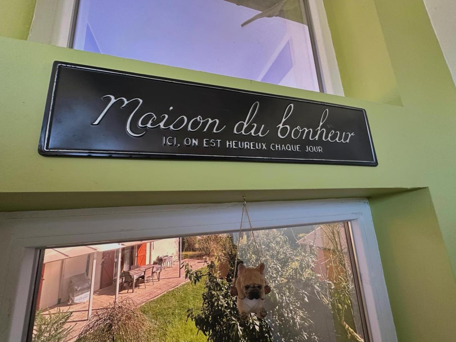 Maison Du Bonheur Montigny-les-Metz エクステリア 写真